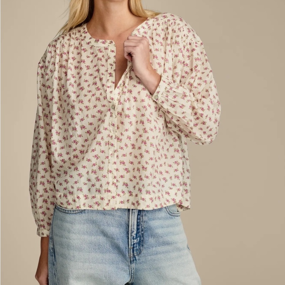 Lucky Brand Printed‎ Smocked Detail Blouse Small